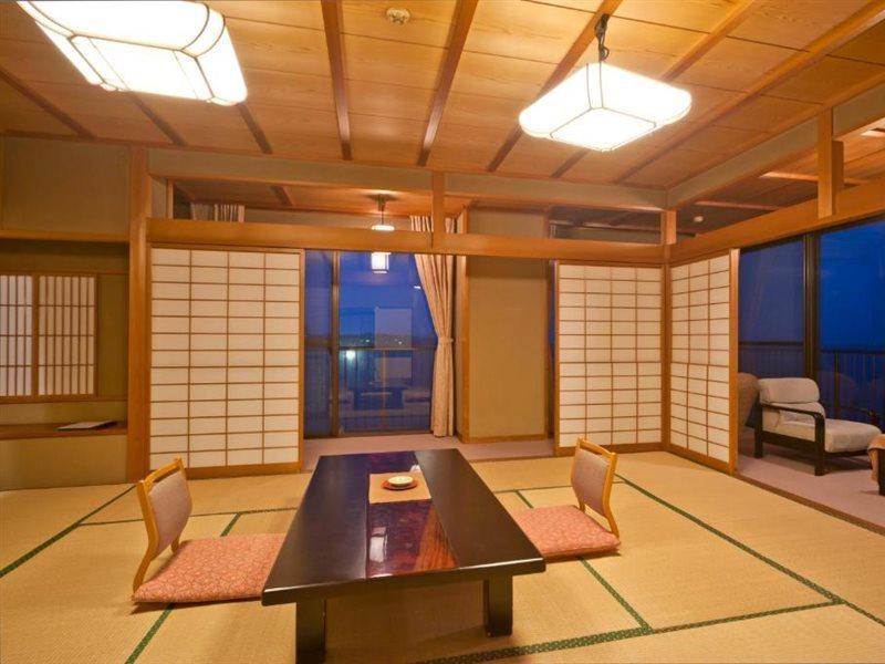 湖畔の宿　森本 加賀市 エクステリア 写真
